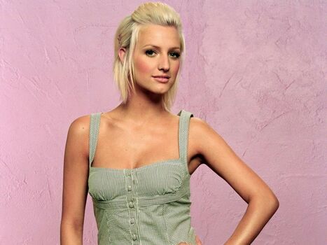 Ashlee Nicole Simpson