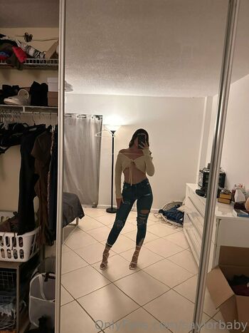 ashley_aoky