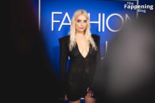 Ashley Benson