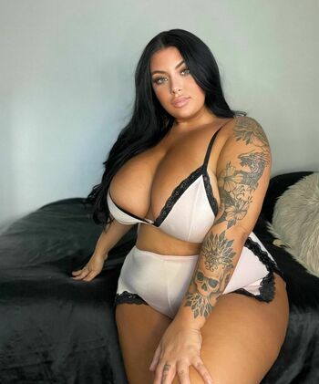 Ashley Bova