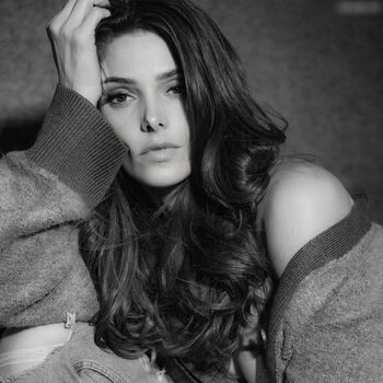 Ashley Greene