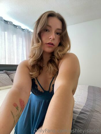 ashleyisadoll