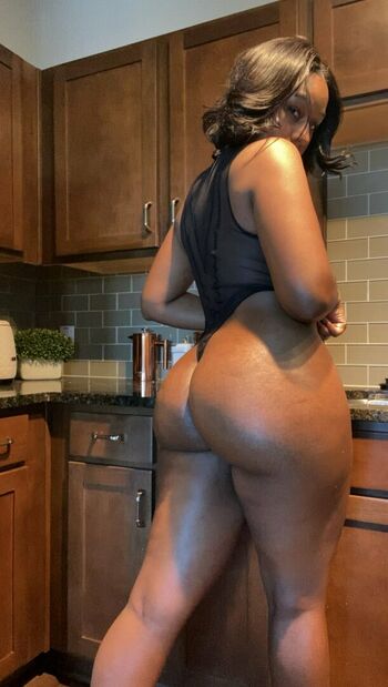 Ashli Nychole