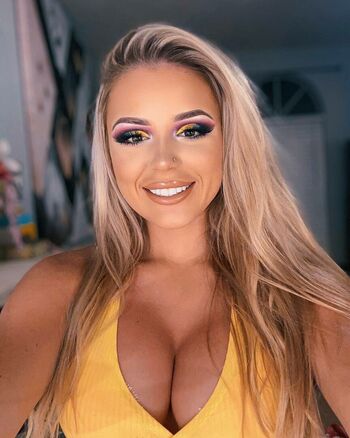 Ashlyn Sharp