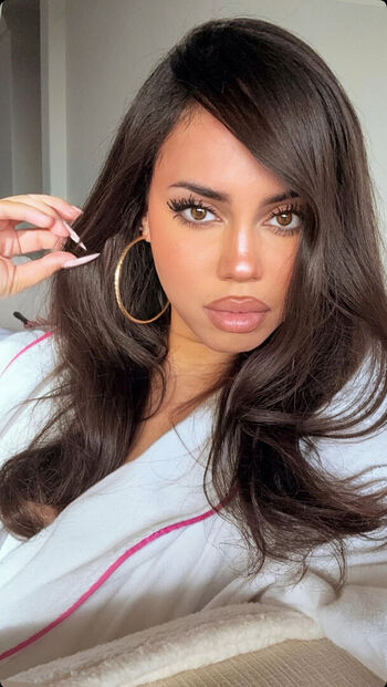 Asia Monet Ray