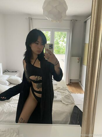 asianina