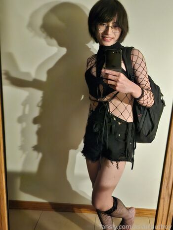 asianslutboy