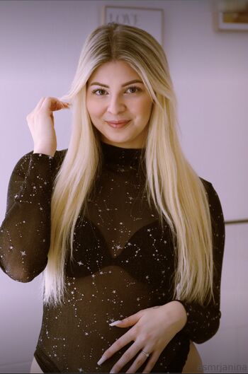ASMR Janina