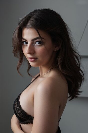 ASMR Janina