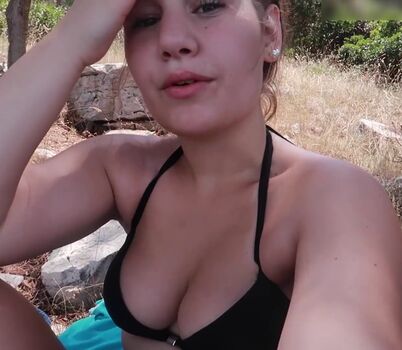 ASMR Marlife
