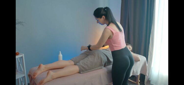 ASMR Massage