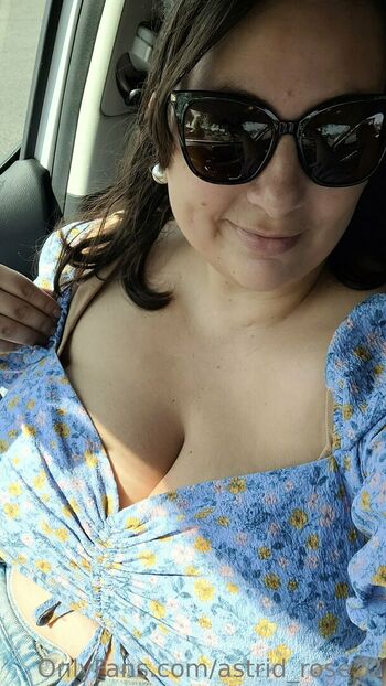 astrid_rose22