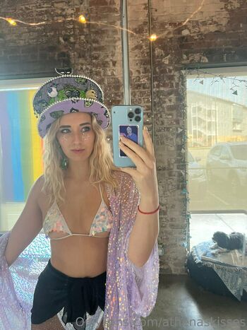 athenaskisses