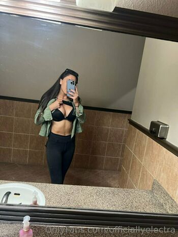 Audralee1k