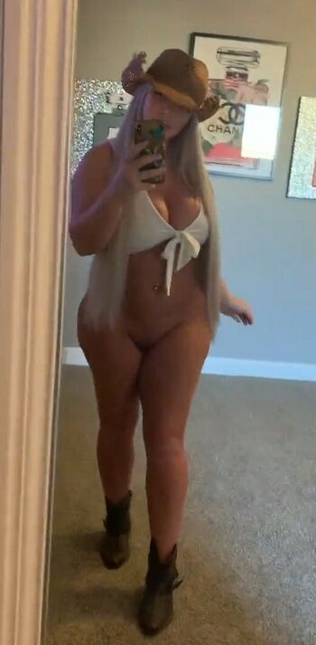 Austyn Monroe