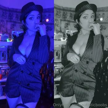 autisticboobs