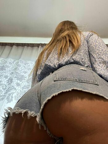 Autumn Nicole