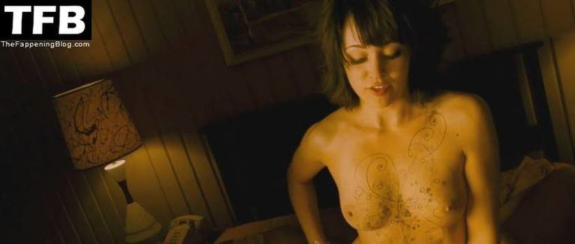 Autumn Reeser