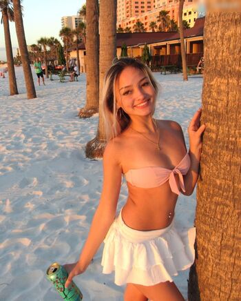 Ava Alfaro