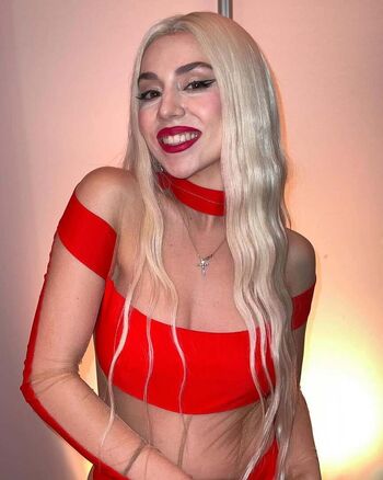 Ava Max