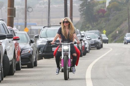Avril Lavigne