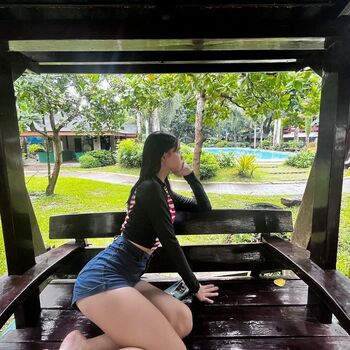 Ayesha Oprenario