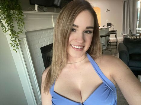 Ayexmadeline