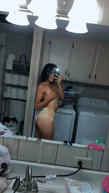 b4by2girl3