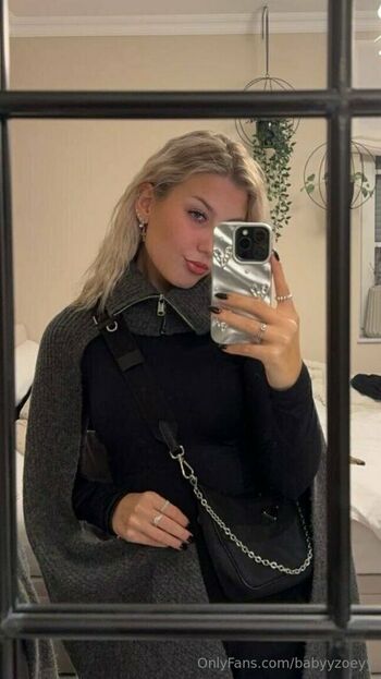 babyyzoeyy