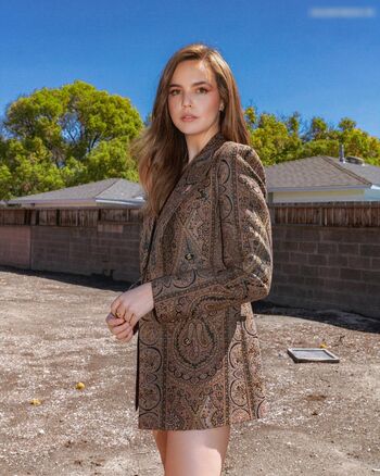 Bailee Madison