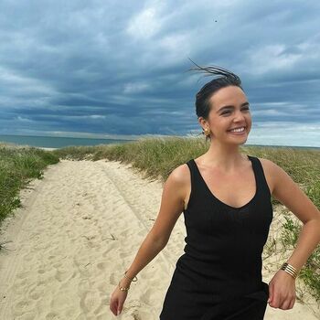 Bailee Madison