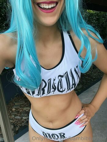 bambibluehair