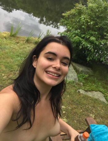 Barbie Ferreira