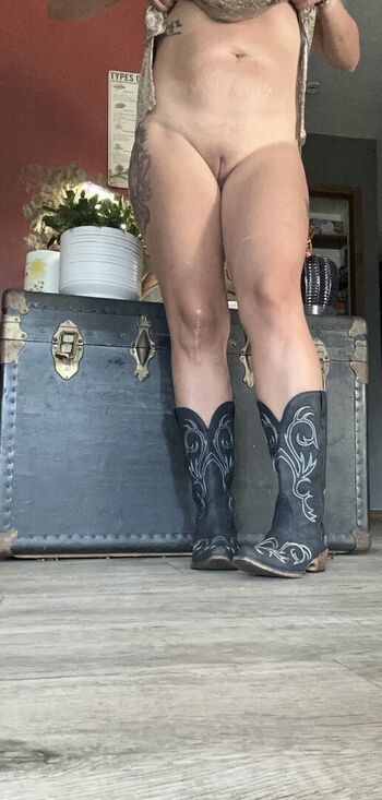 barefootmamamn