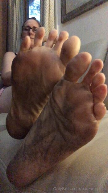 baresexyfeet