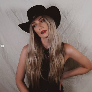 BasicWitGirl