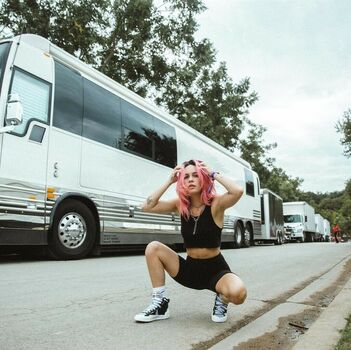 Bea Miller
