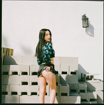 Bea Miller