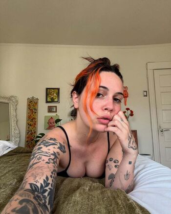 Bea Miller