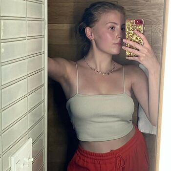 Bebe Wood