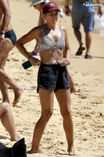 Bec Hewitt