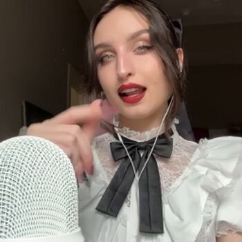 Beebee ASMR