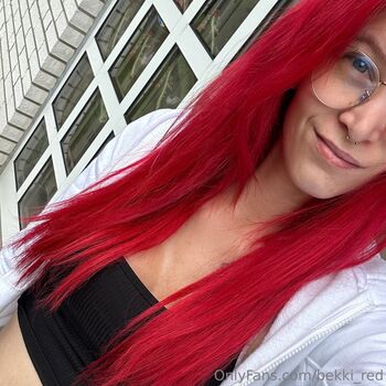 bekki_red
