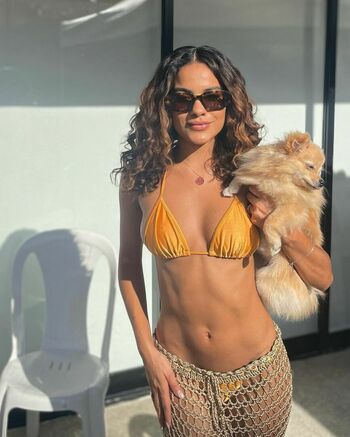 Bella Campos