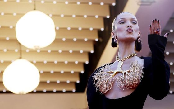 Bella Hadid