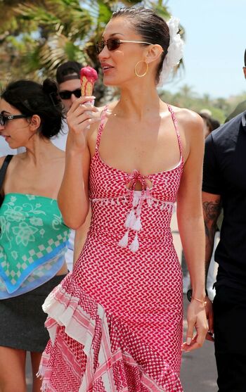 Bella Hadid