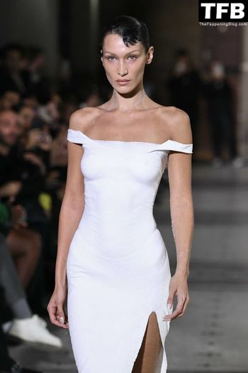 Bella Hadid