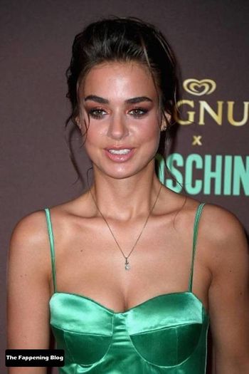 Bensu Soral