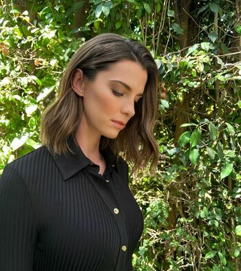 Betty Gilpin