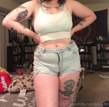 bettycake666
